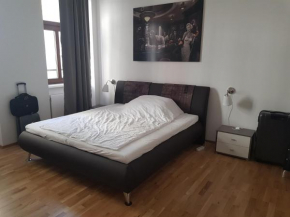 2 Bedroom cozy apartment Hütteldorferstraße, Wien, Österreich